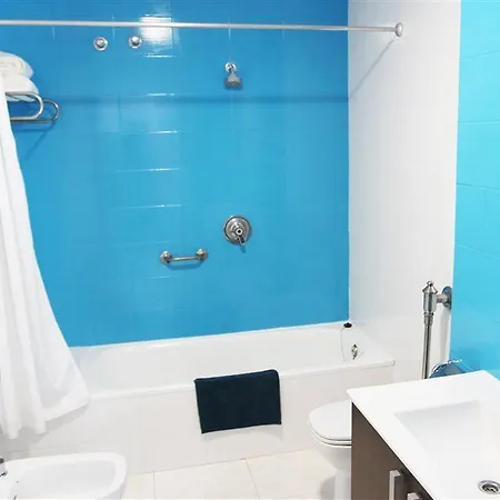 Hotel Hugo &